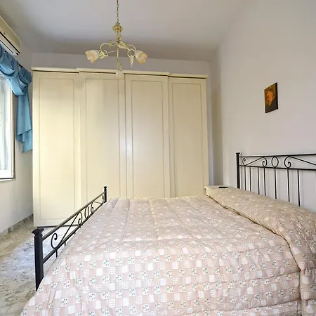 Casa Lilia Holiday home *